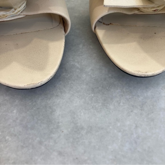 ZARA Large Cream Flower Open Toe Sandals - Picture 8 of 16